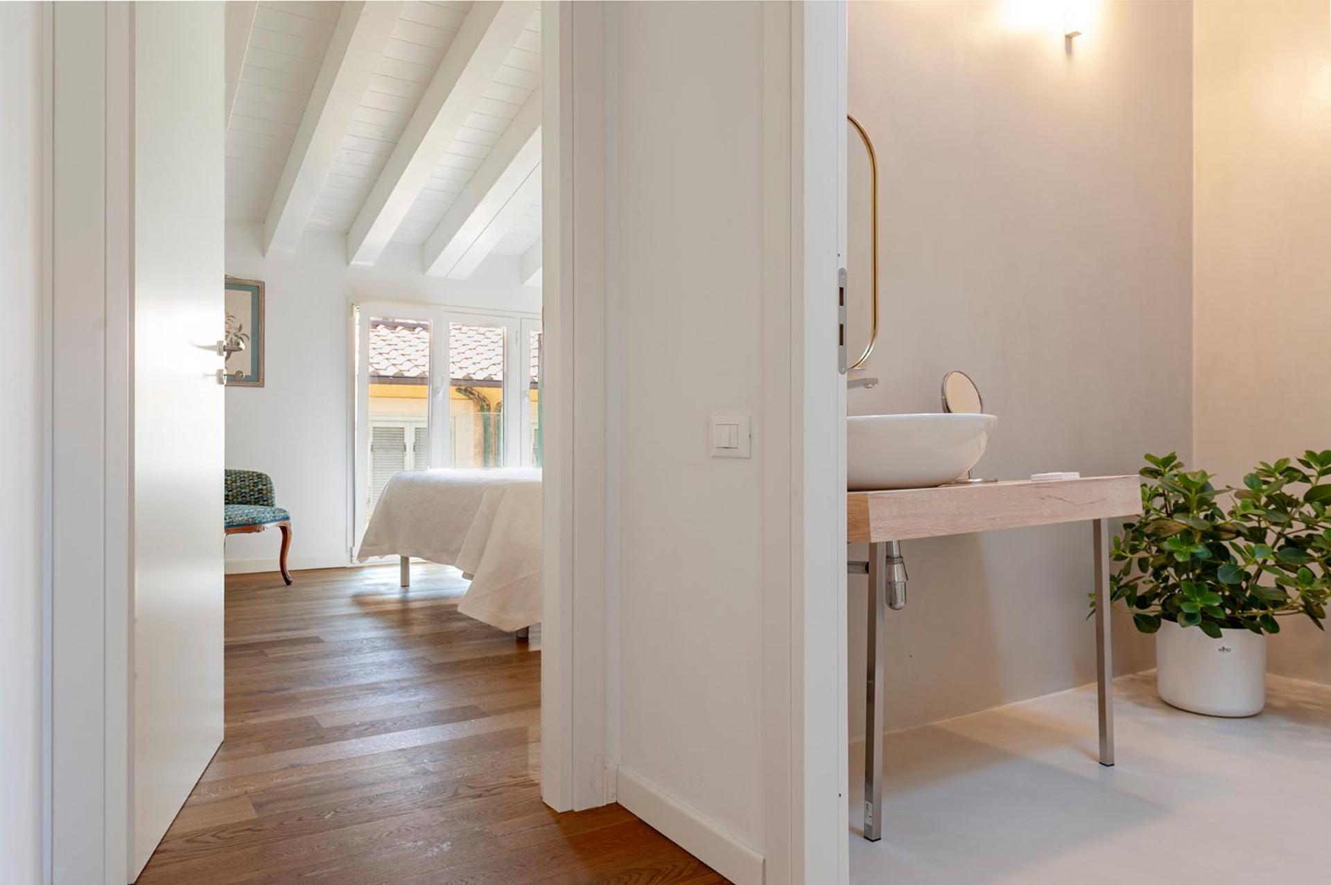 Waterfront Balcony I Grani 5 Resort Grand Suite Livorno Zewnętrze zdjęcie